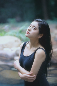 女友闺蜜夹得我真爽飞华健康